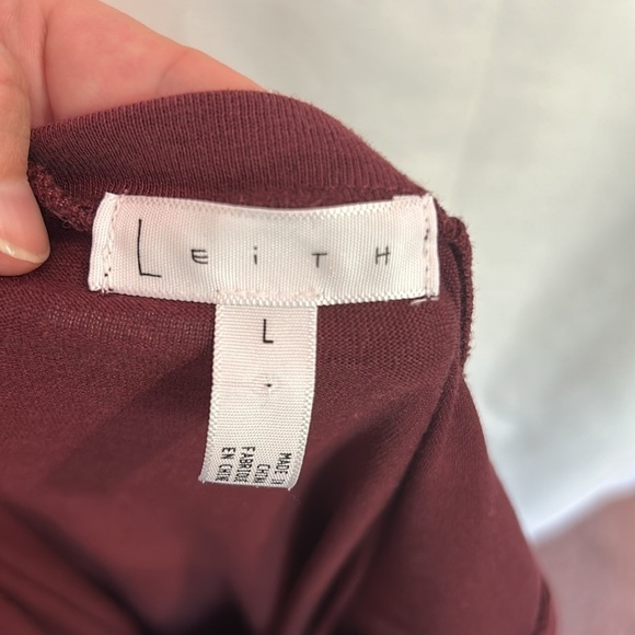 Leith Burgundy Maroon Body con Rouched Dress - Picture 4 of 5